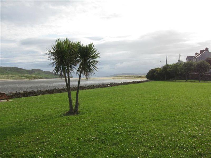 Arnolds Hotel & Riding Stables Dunfanaghy Exterior foto